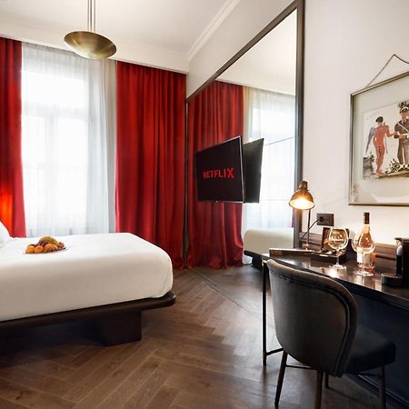 Отель Soho Athinas 60 Афины Экстерьер фото